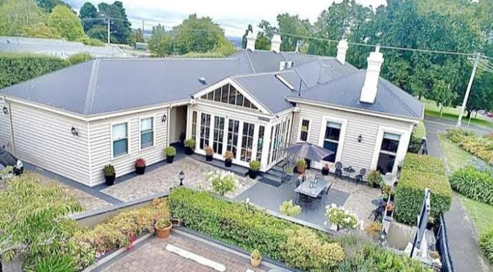 ロンセストン クラジョン ハウス Bed & Breakfast エクステリア 写真
