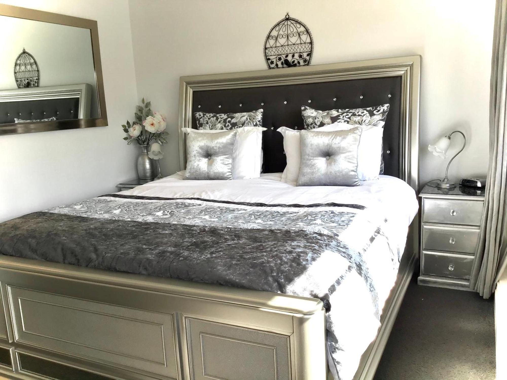 ロンセストン クラジョン ハウス Bed & Breakfast 部屋 写真